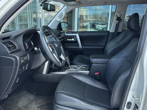 Used 2018 Toyota 4Runner Limited image 8