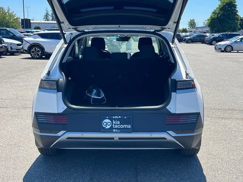 Used 2024 Hyundai Ioniq 5 SEL AWD/4WD image 10