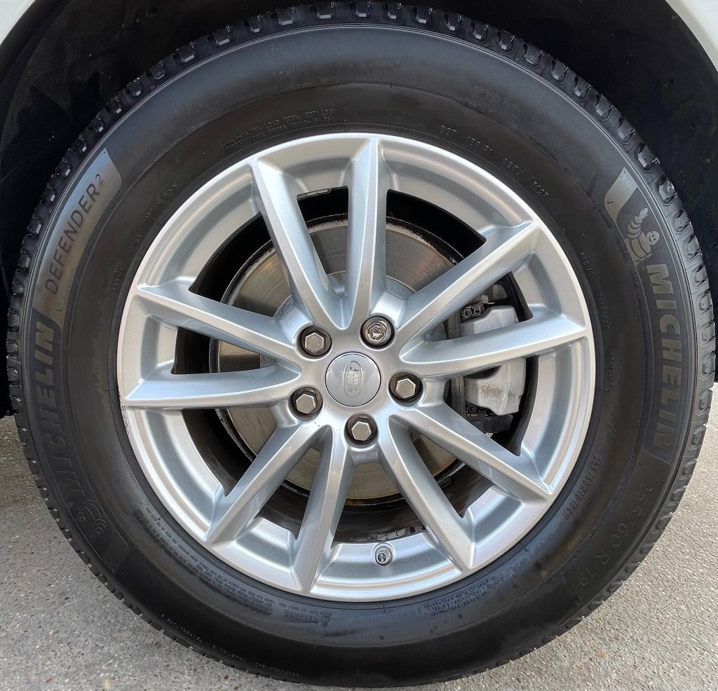 Used 2016 Land Rover Range Rover Sport SE AWD/4WD image 14