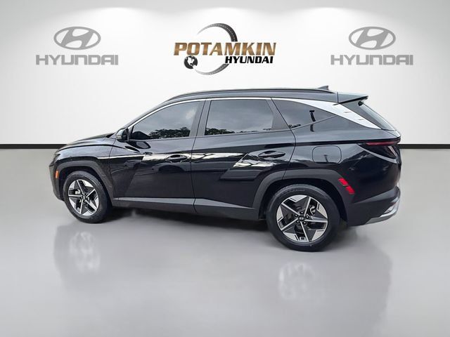 Certified 2025 Hyundai Tucson SEL FWD image 8