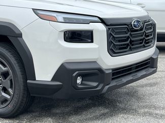 New 2026 Subaru Outback Premium AWD/4WD video 4