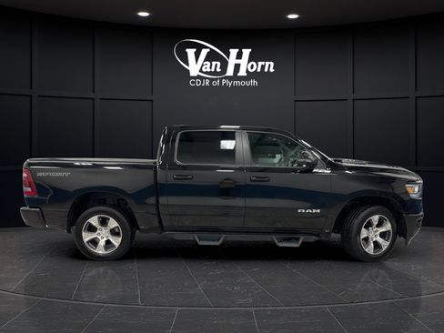 Used 2023 RAM 1500 Laramie AWD/4WD image 8