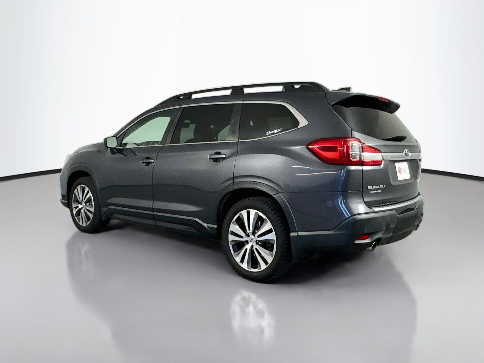 Used 2019 Subaru Ascent Premium AWD/4WD image 5