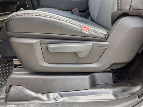 New 2024 RAM 5500 Tradesman image 13