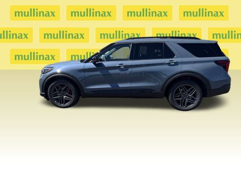New 2025 Ford Explorer ST w/ Sun And Sound Package image 8