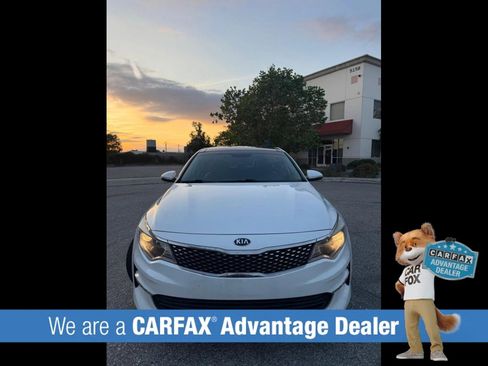 Used 2018 Kia Optima EX w/ Premium Package FWD image 13