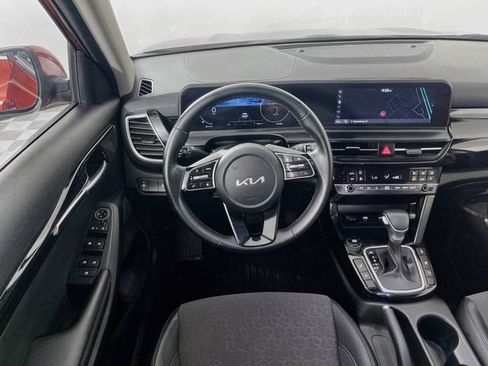 Used 2024 Kia Seltos S AWD/4WD image 23