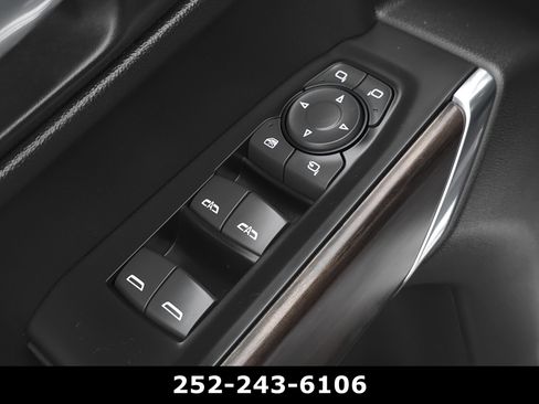 Used 2020 GMC Sierra 1500 SLT w/ SLT Premium Plus Package AWD/4WD image 26