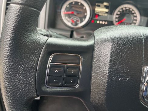 Used 2014 RAM 1500 Express image 15
