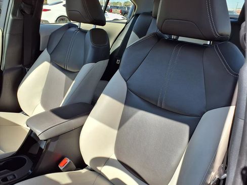 Used 2024 Toyota Corolla XLE image 16