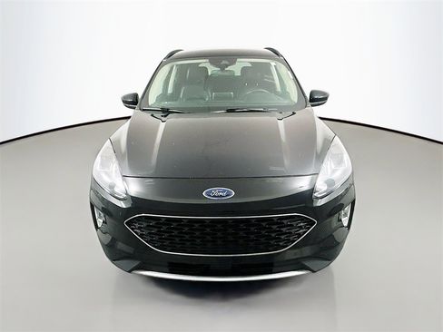 Used 2020 Ford Escape SEL image 2