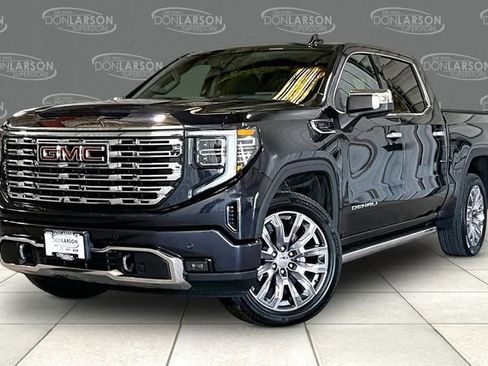 Certified 2023 GMC Sierra 1500 Denali w/ Denali Reserve Package AWD/4WD image 3