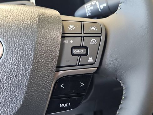 New 2026 Toyota Camry Hybrid AWD/4WD image 15