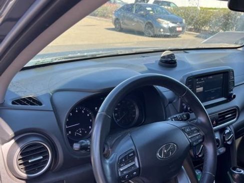 Used 2018 Hyundai Kona SEL w/ SEL Tech Package 02 image 13