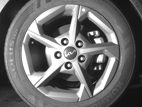 Used 2025 Kia K4 LXS image 13