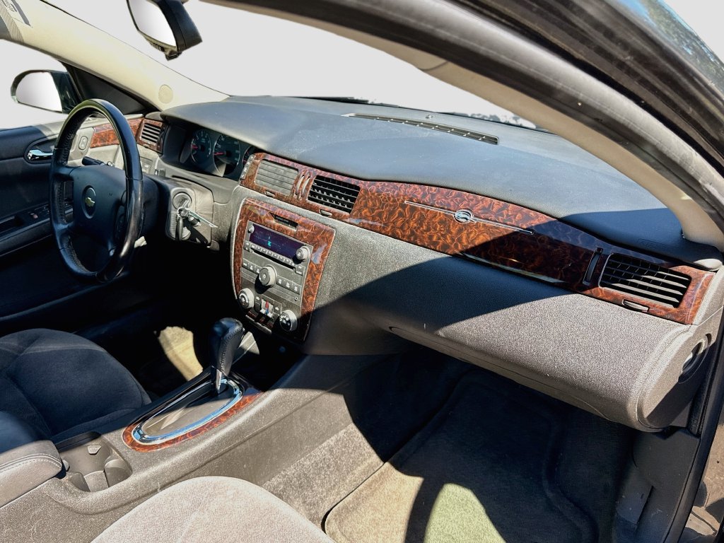 Used 2013 Chevrolet Impala LT w/ LT Sunroof Package FWD image 30