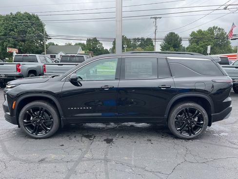 New 2026 Chevrolet Traverse LT w/ Driver Confidence Package image 3