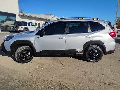 Used 2022 Subaru Forester Wilderness image 2