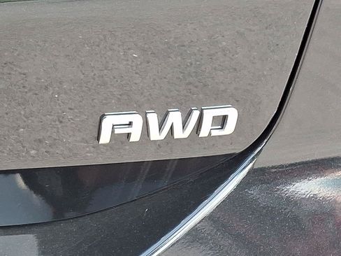 Used 2023 Chevrolet Equinox LT AWD/4WD image 30