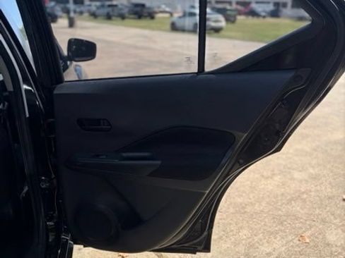 Used 2023 Nissan Kicks S FWD image 16