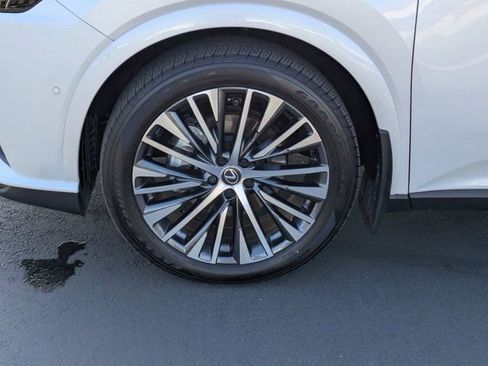 Used 2025 Lexus RX 350 image 9