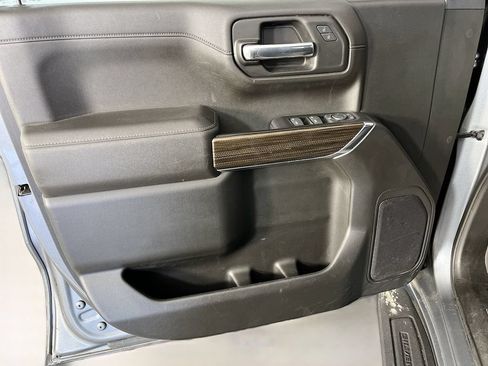 Used 2022 Chevrolet Silverado 1500 LT Trail Boss w/ Bed Protection Package AWD/4WD image 24