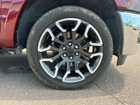Used 2025 RAM 1500 Limited AWD/4WD image 39