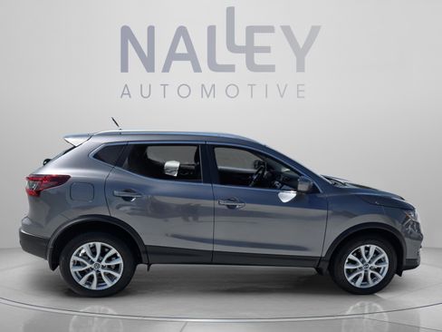 Used 2022 Nissan Rogue Sport SV AWD/4WD image 6
