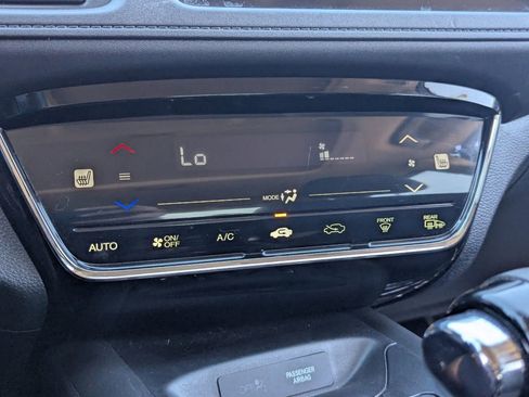 Used 2017 Honda HR-V EX image 26