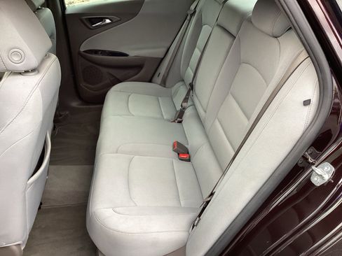 Used 2021 Chevrolet Malibu LT image 13