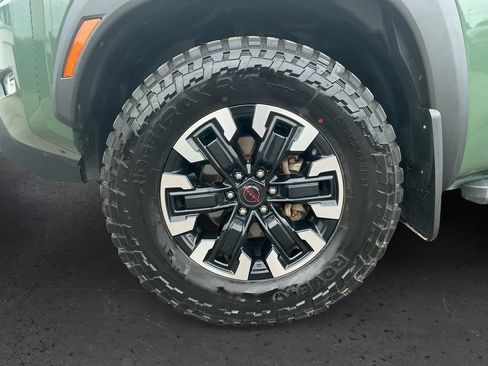 Used 2022 Nissan Frontier PRO-4X w/ Technology Package AWD/4WD image 13