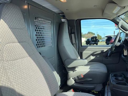 New 2025 Chevrolet Express 3500 Extended w/ Driver Convenience Package image 8