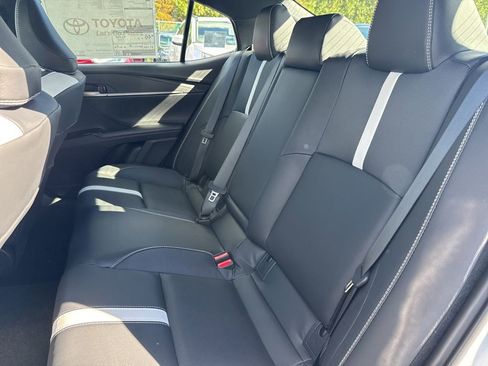 New 2026 Toyota Camry Hybrid image 11