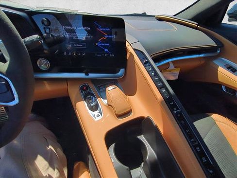 Used 2022 Chevrolet Corvette Stingray Premium Conv w/ Z51 Performance Package image 15