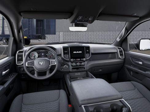 New 2026 RAM 1500 Express AWD/4WD image 31