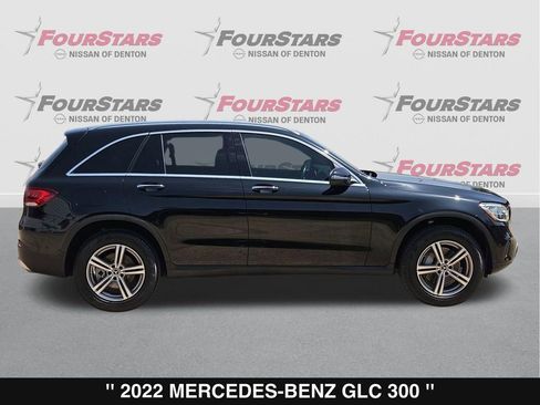 Used 2022 Mercedes-Benz GLC 300 4MATIC image 3