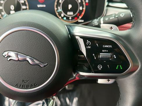 Used 2024 Jaguar XF R-Dynamic SE image 38