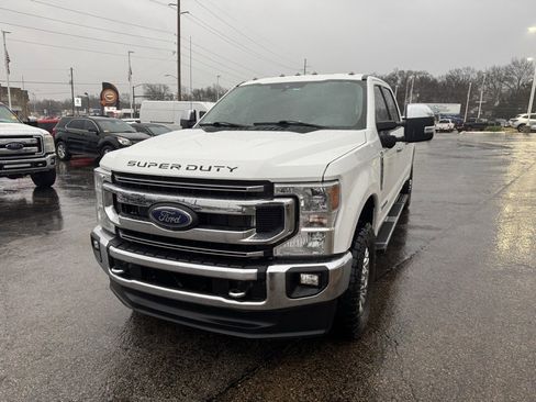 Used 2020 Ford F350 XLT w/ XLT Premium Package image 3