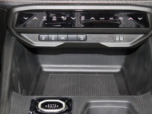 New 2026 Jeep Cherokee Limited AWD/4WD image 21