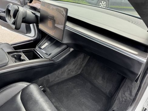 Used 2021 Tesla Model S Plaid AWD/4WD image 22