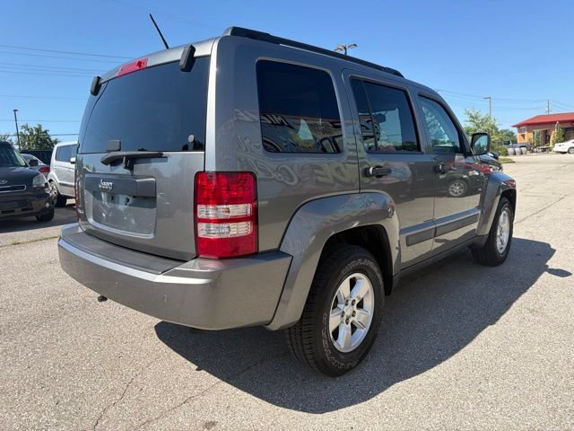 Used 2012 Jeep Liberty Sport w/ Popular Equipment Group AWD/4WD image 6