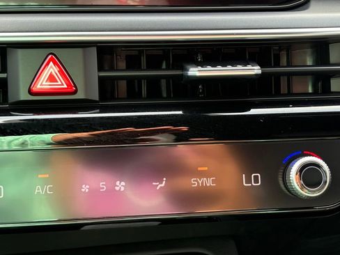New 2026 Kia K5 GT FWD image 28