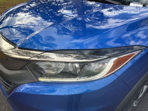 Used 2021 Honda HR-V EX image 10