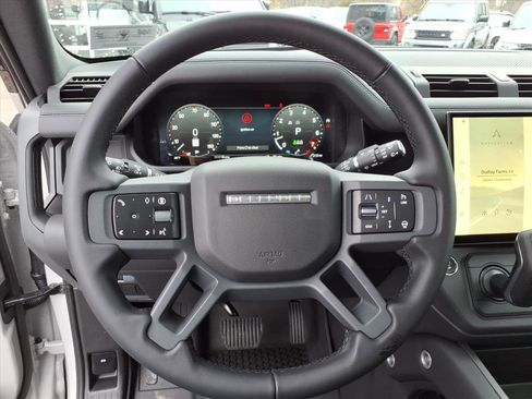 New 2026 Land Rover Defender 110 X-Dynamic SE AWD/4WD image 15