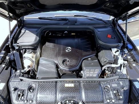 Used 2024 Mercedes-Benz GLS 450 4MATIC image 27