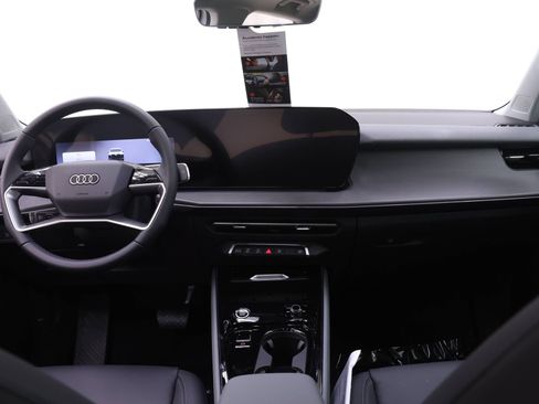 New 2026 Audi Q3 quattro 2.0T AWD/4WD image 8