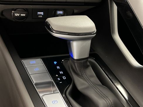 Used 2023 Hyundai Elantra Blue w/ Preferred Accessory Package image 22