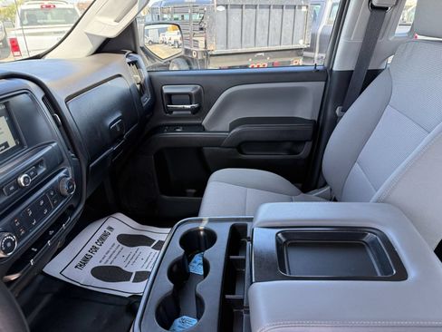 Used 2018 Chevrolet Silverado 2500 W/T AWD/4WD image 14