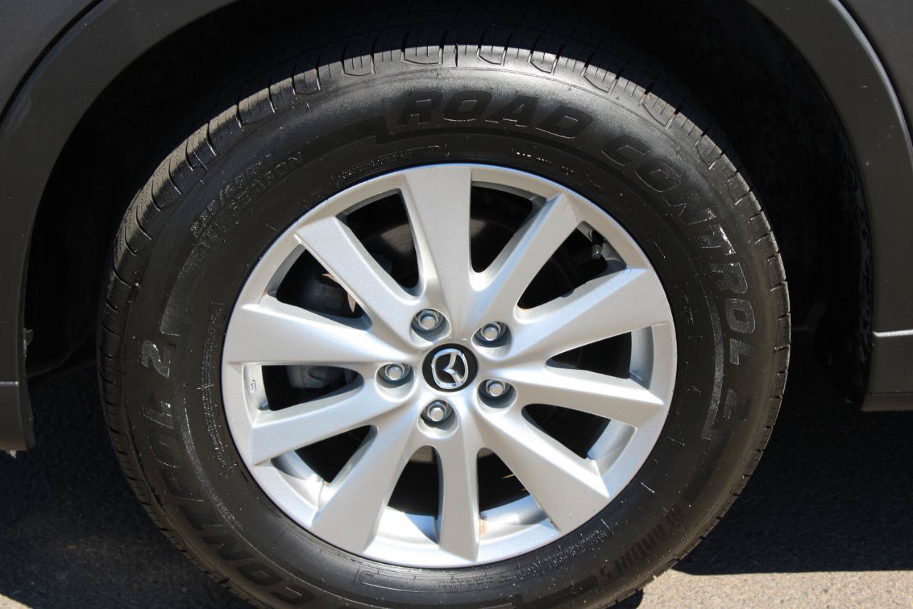 Used 2016 MAZDA CX-5 Touring w/ Bose/Moonroof Package FWD image 17