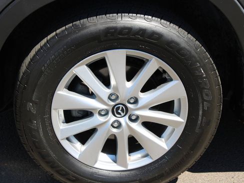 Used 2016 MAZDA CX-5 Touring w/ Bose/Moonroof Package FWD image 17